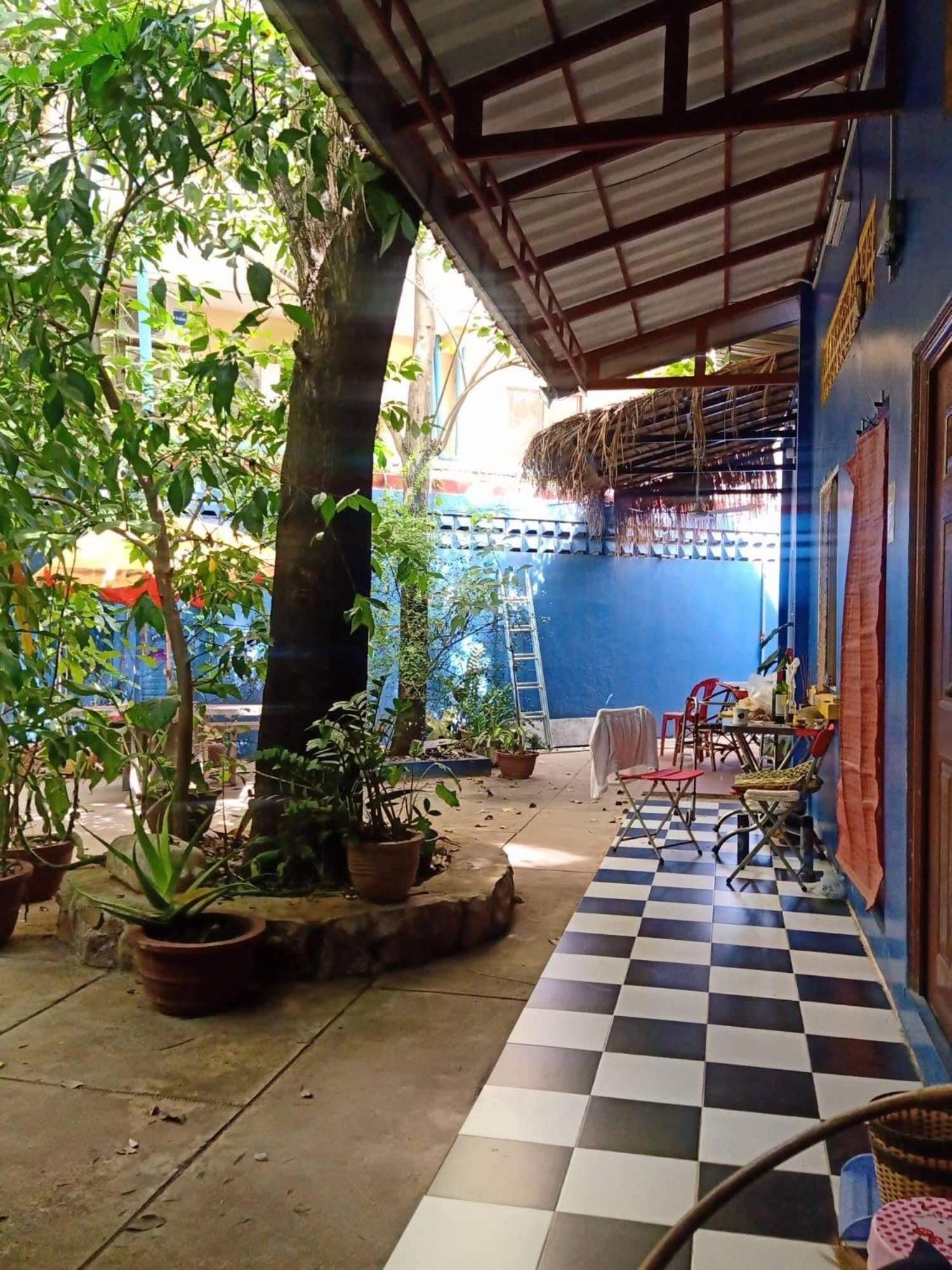 The Hideout Apartment กำปอต ภายนอก รูปภาพ